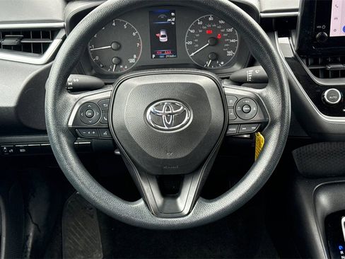 Used 2024 Toyota Corolla LE image 20