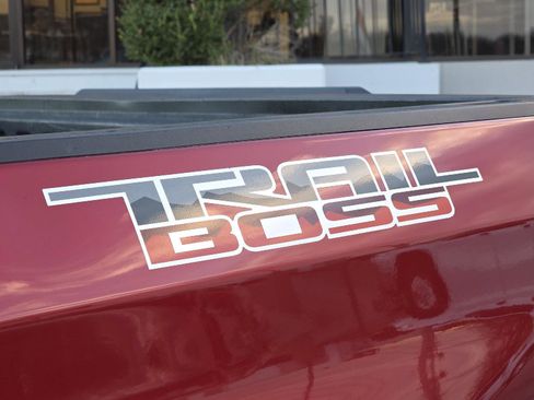 Used 2023 Chevrolet Silverado 1500 LT Trail Boss image 51