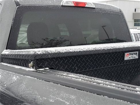 Used 2019 Ford F150 XLT image 28