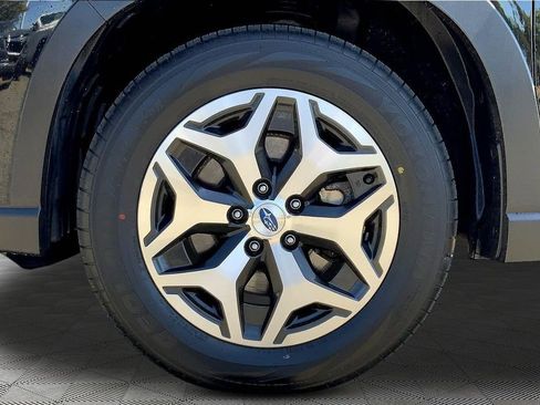 Used 2024 Subaru Forester Premium AWD/4WD image 22