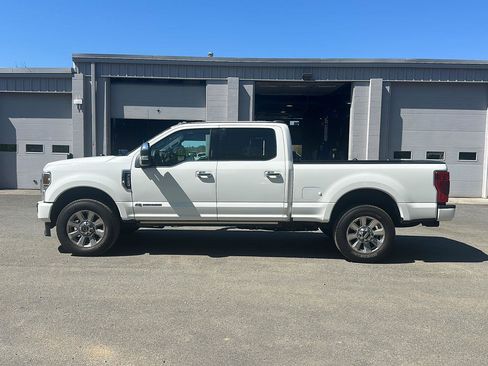 Used 2021 Ford F250 Platinum image 8