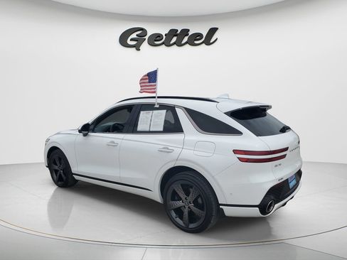 Used 2025 Genesis GV70 3.5T Sport w/ Sport Advanced Package AWD/4WD image 6