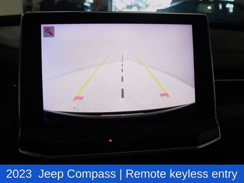 Used 2023 Jeep Compass Limited AWD/4WD image 17