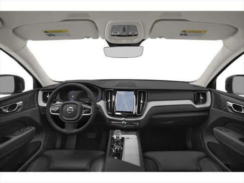 Used 2022 Volvo XC60 B6 Inscription w/ Climate Package image 8