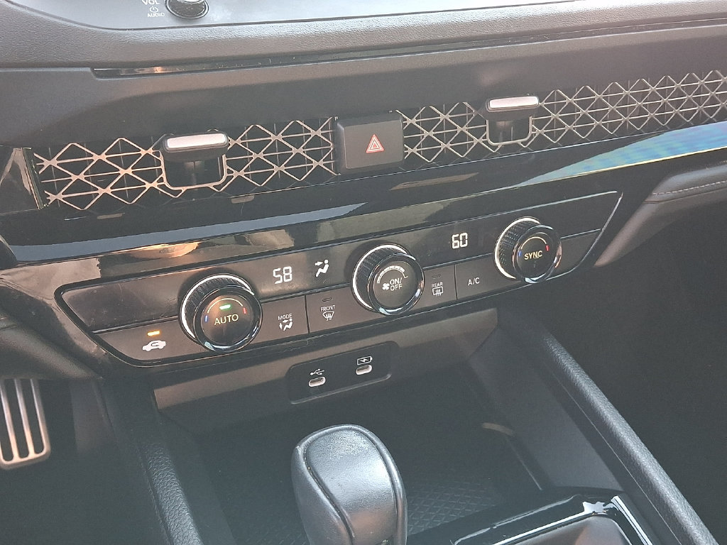 Used 2024 Honda Accord Sport image 16