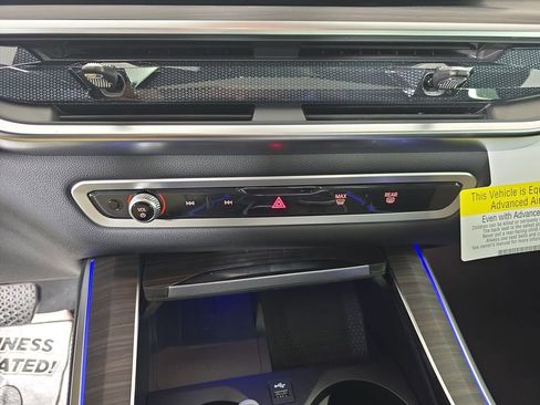 New 2026 BMW X5 xDrive40i w/ Climate Comfort Package image 24