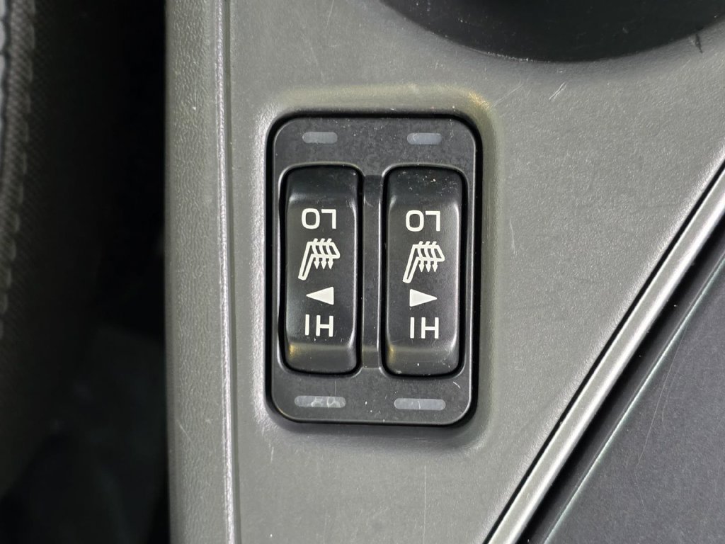 Used 2024 Subaru Crosstrek 2.0i Premium AWD/4WD image 19
