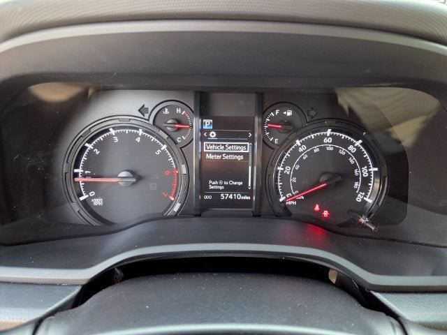 Used 2023 Toyota 4Runner SR5 AWD/4WD image 32