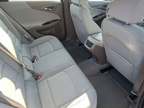 Used 2024 Chevrolet Malibu LT image 15