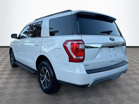 Used 2020 Ford Expedition XLT w/ Equipment Group 201A AWD/4WD image 8