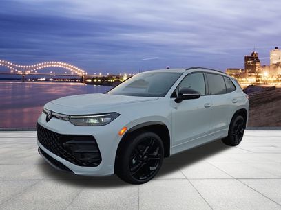 New 2026 Volkswagen Tiguan SE R-Line