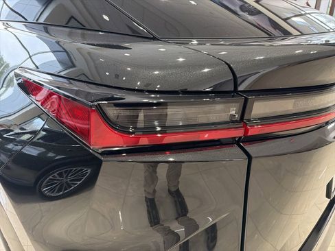 New 2026 Lexus RZ 450e AWD image 18