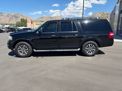 Used 2016 Ford Expedition EL XLT w/ Equipment Group 202A AWD/4WD image 2