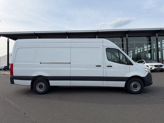 Used 2026 Mercedes-Benz Sprinter 2500 image 8