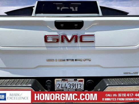 Used 2024 GMC Sierra 2500 SLE w/ SLE Convenience Package AWD/4WD image 25
