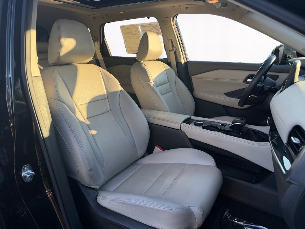 Used 2023 Nissan Rogue SL w/ SL Premium Package AWD/4WD image 15
