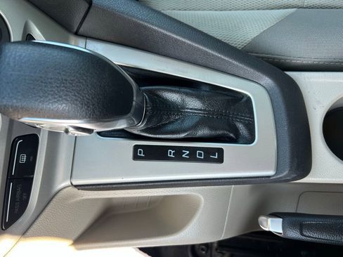 Used 2013 Ford Focus SE image 25