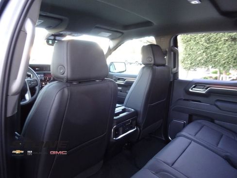 New 2026 GMC Sierra 1500 Denali w/ Technology Package AWD/4WD image 21
