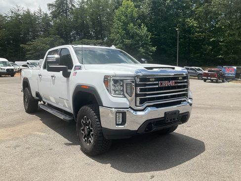 Used 2023 GMC Sierra 3500 SLT w/ SLT Premium Package AWD/4WD image 3