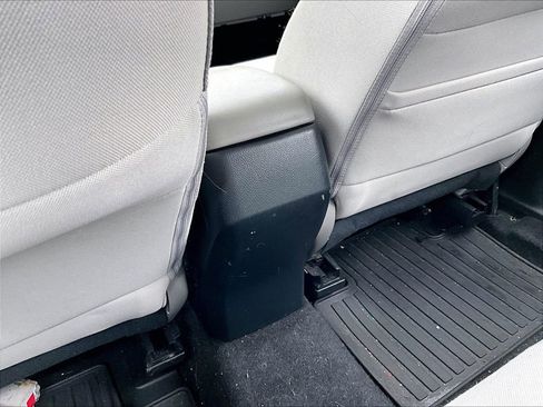 Used 2016 Subaru Forester 2.5i w/ Alloy Wheel Package image 29