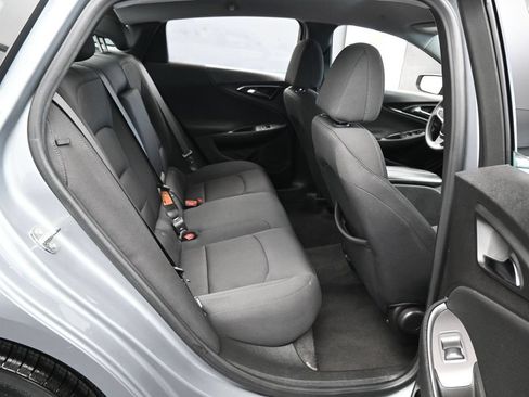 Used 2024 Chevrolet Malibu LT FWD image 34