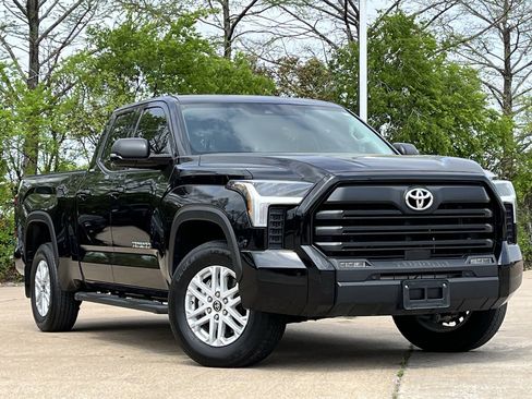 Used 2024 Toyota Tundra SR5 w/ SR5 Premium Package AWD/4WD image 2
