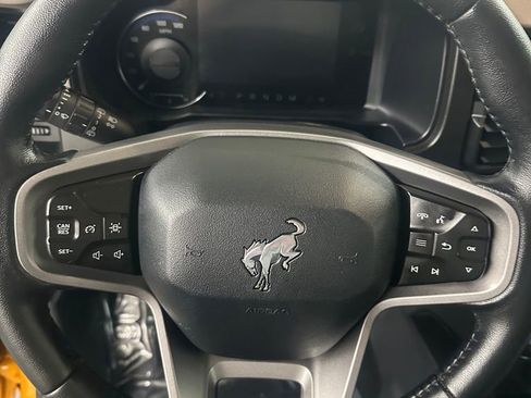 Used 2021 Ford Bronco Wildtrak AWD/4WD image 17