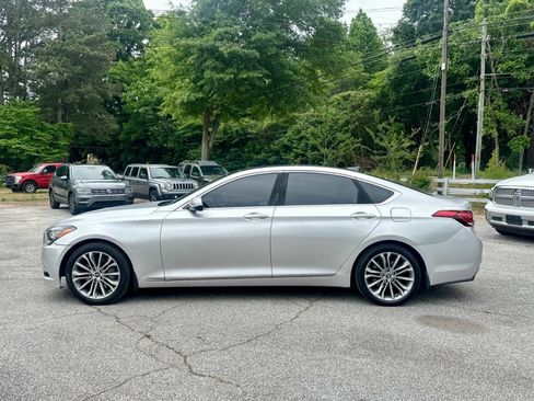 Used 2017 Genesis G80 3.8 w/ Option Group 02 RWD image 4