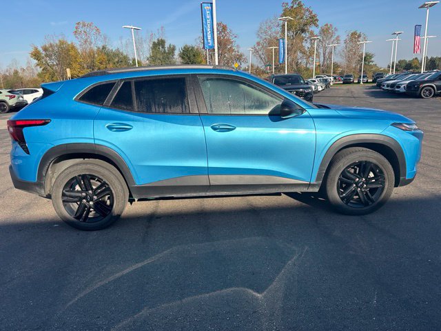 Used 2025 Chevrolet Trax ACTIV w/ Driver Confidence Package FWD image 9