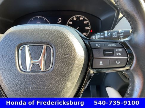 Certified 2024 Honda HR-V EX-L image 33