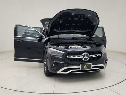 Used 2025 Mercedes-Benz GLA 250 image 14