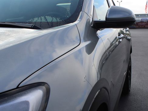 Used 2024 Buick Encore GX Sport Touring image 11