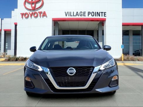 Used 2022 Nissan Altima 2.5 SV image 8