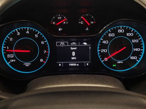 Used 2018 Chevrolet Cruze LS FWD image 23