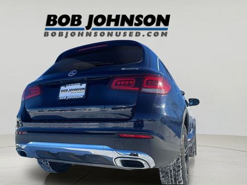 Used 2021 Mercedes-Benz GLC 300 4MATIC w/ Premium Package image 10
