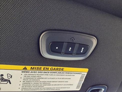 New 2026 Chrysler Pacifica Limited w/ S Appearance Package image 44