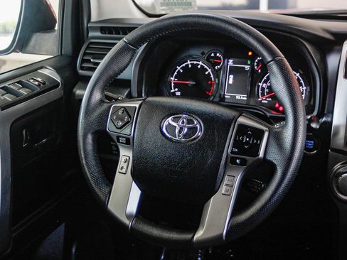 Used 2024 Toyota 4Runner SR5 image 15