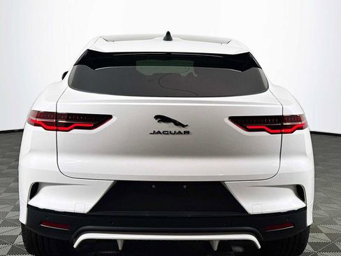 New 2024 Jaguar I-PACE R-Dynamic HSE image 6