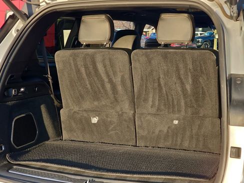 Used 2022 Jeep Grand Cherokee L Summit w/ Luxury Tech Group V image 13