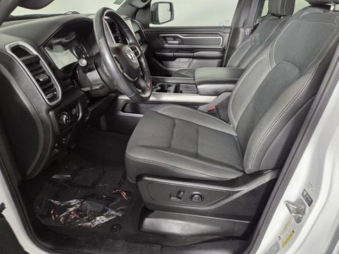 Used 2022 RAM 1500 Big Horn AWD/4WD image 12