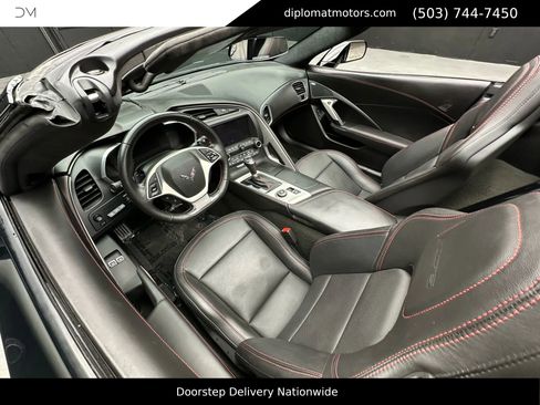Used 2016 Chevrolet Corvette Z06 w/ 3LZ Preferred Equipment Group image 17