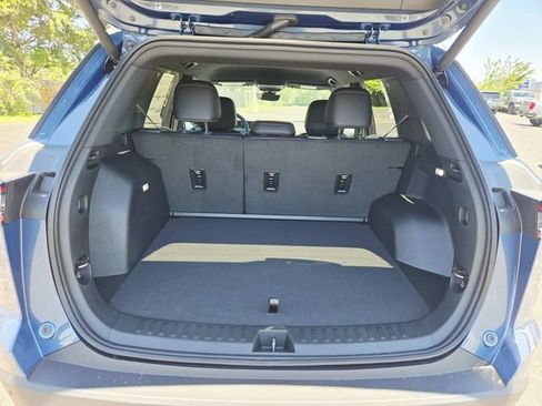 New 2026 Chevrolet Equinox LT w/ Convenience Package II AWD/4WD image 10