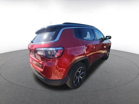 Used 2025 Jeep Compass Limited image 6