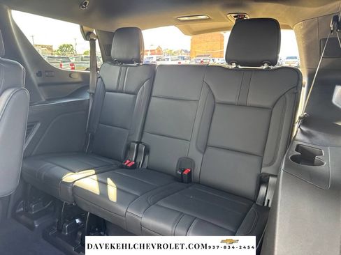 Used 2021 Chevrolet Tahoe RST w/ Luxury Package AWD/4WD image 27