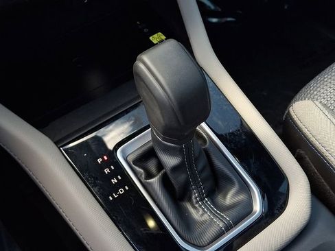 Certified 2025 Subaru Forester Premium image 15