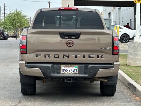 Used 2023 Nissan Frontier Pro-X w/ Pro-X Premium Package RWD image 4