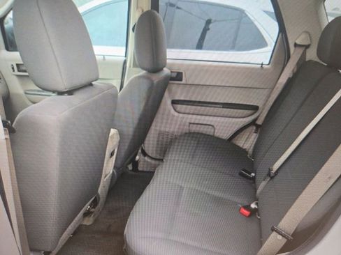 Used 2012 Ford Escape XLS AWD/4WD image 11