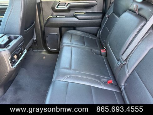Used 2024 Chevrolet Silverado 1500 LTZ AWD/4WD image 32