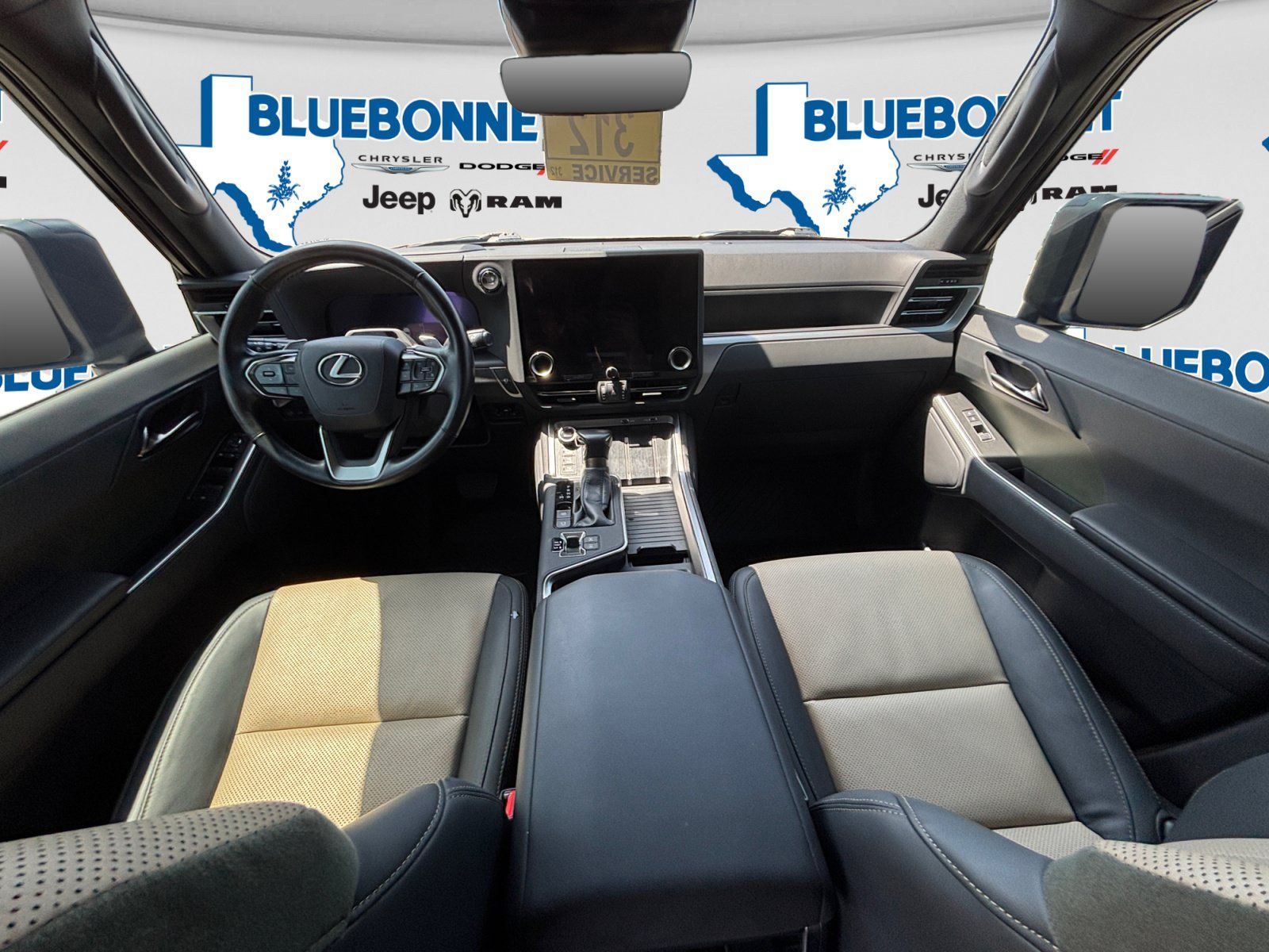 Used 2024 Lexus GX 550 AWD/4WD image 12