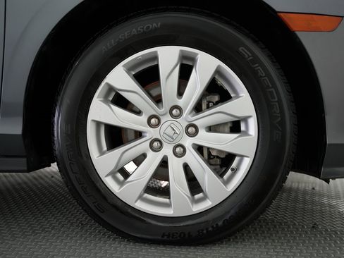 Used 2018 Honda Odyssey LX image 54